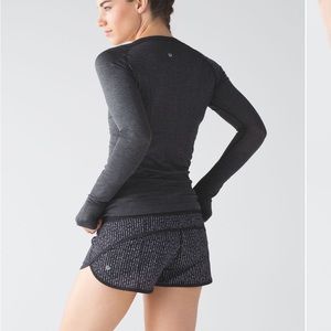 Lululemon Speed Short Pinstripe Black White / Black Size 2